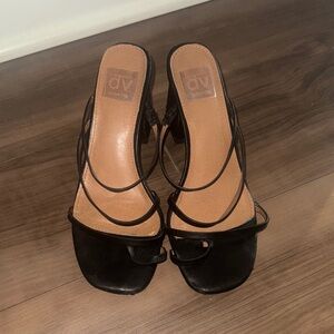Dolce vita size 7 strappy block heel